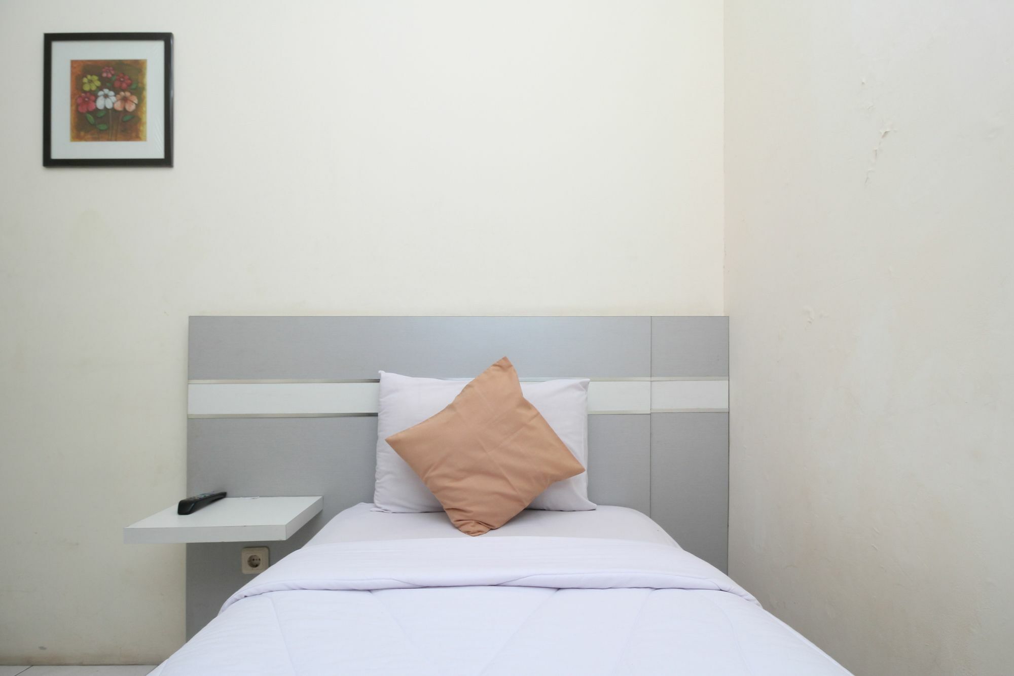 Hotel Myzone Homtel Semarang Exterior foto